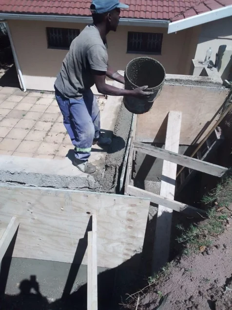 Vuse Lunga Construction